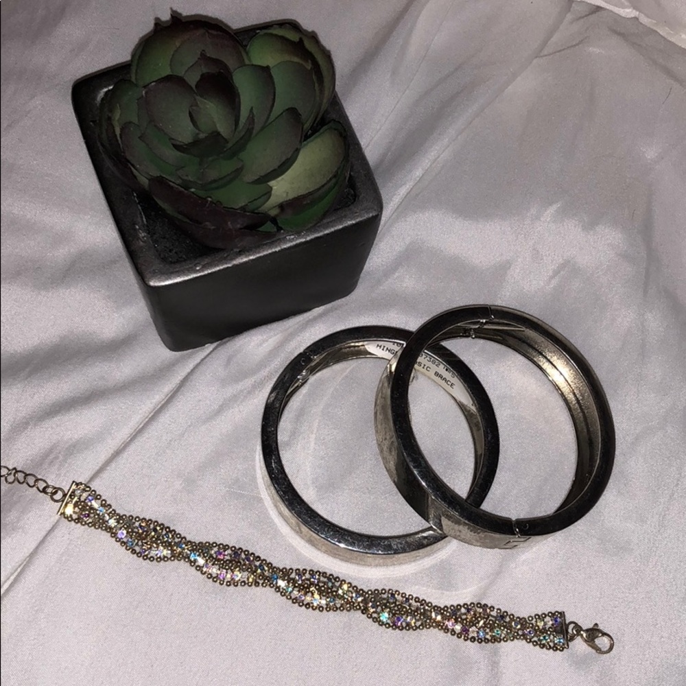 Dressy Bracelet Set